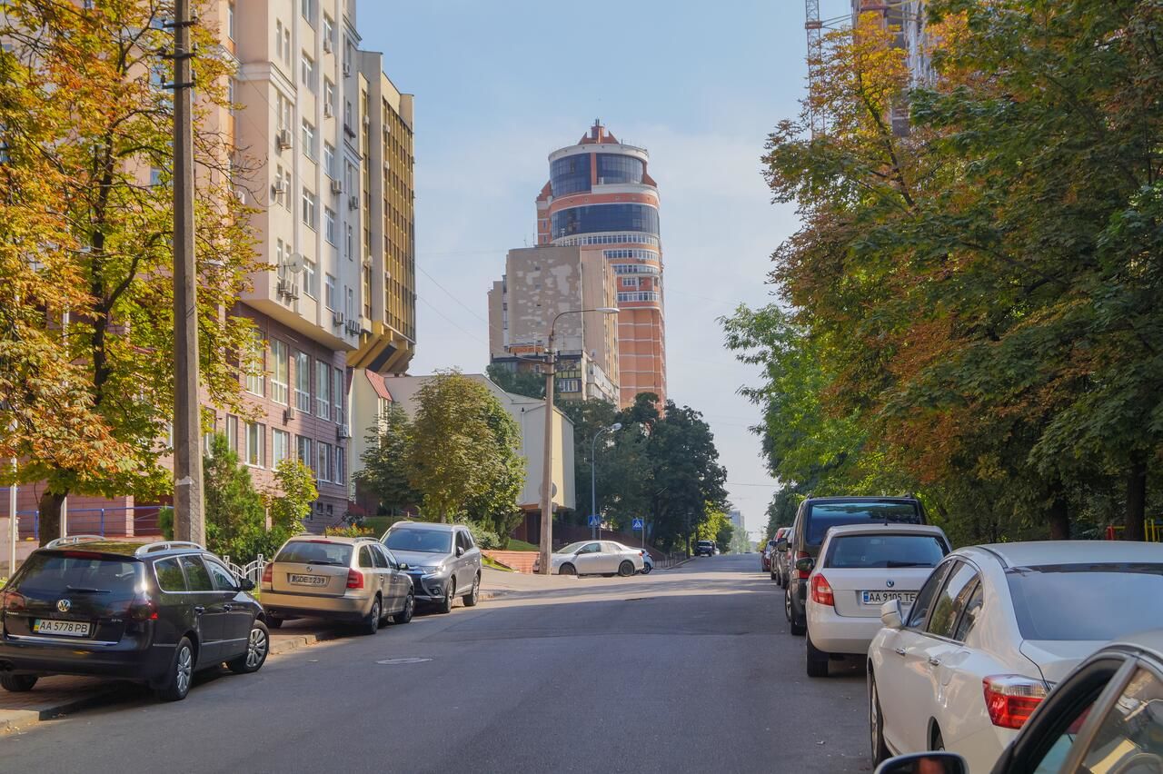 Апартаменты Квартира по улице Предславинская, 12 Киев-29